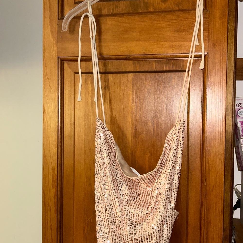 CLOSET CLEANOUT: Hello Molly Semi Dress - Picture 3 of 11